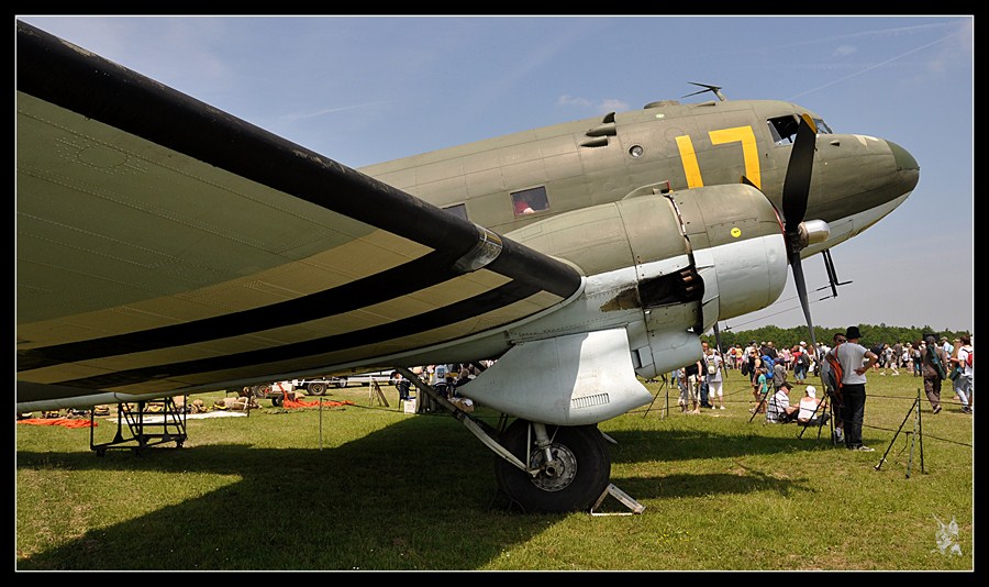 Meeting la Ferté Alais 2012 - DC-3 / Dakota