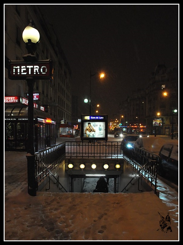 Paris sous la neige le 12 mars 2013
