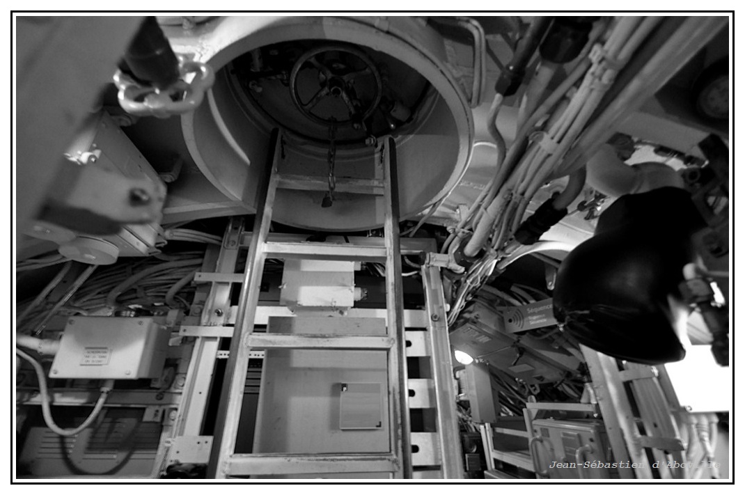 Sous-marin Argonaute - Ecoutille d'accès