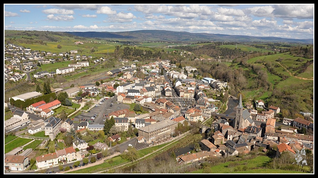 http://www.jeansebastiendaboville.com/2bgal/img/causses/st-flour-ville-3_GF.jpg