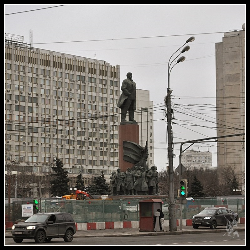 Moscou - Monument soviétique
