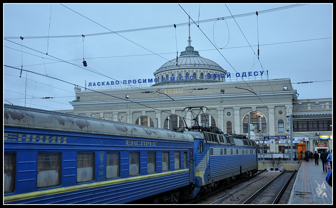 http://www.jeansebastiendaboville.com/2bgal/img/odessa/odessa-36_GF.jpg